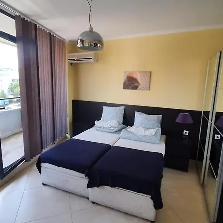 Apartment Boomerang Residence *